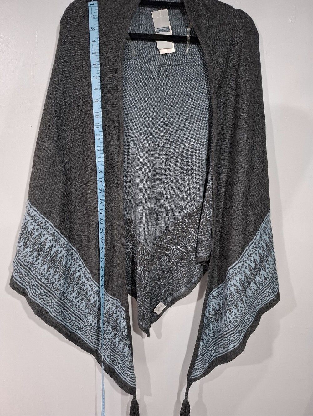 Charter Club Dark Gray Shawl with Light Blue Trim Sz OS NWT Tassel Boho - Picture 5 of 11